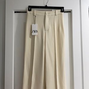 Zara | Brand NEW High Rise Pant